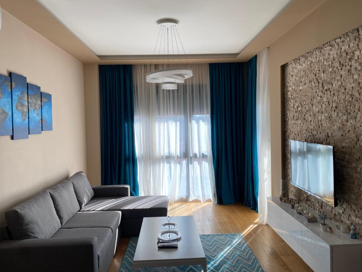 Apartment Sofia, City Centar ポドゴリツァ エクステリア 写真